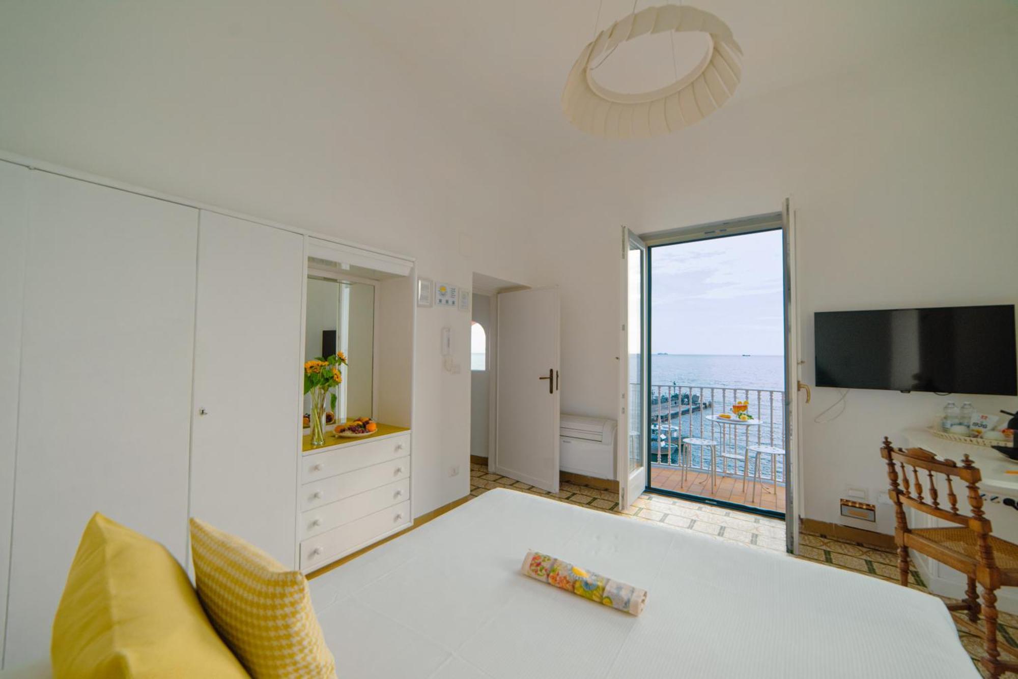 Dimore De Luca- Sea View Amalfi Eksteriør billede